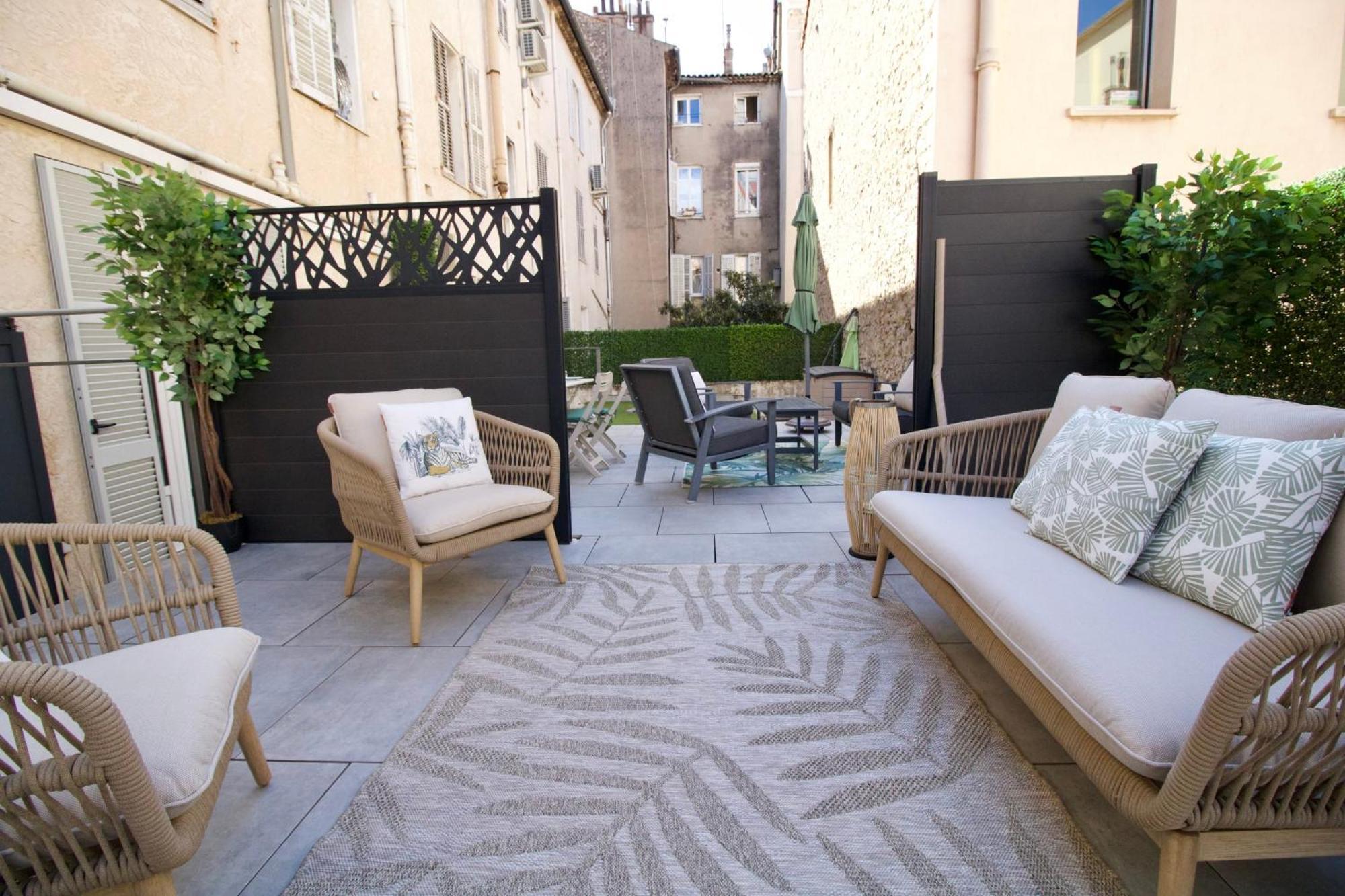4 Bedrooms 4 Bathrooms Terrace Кан Екстериор снимка