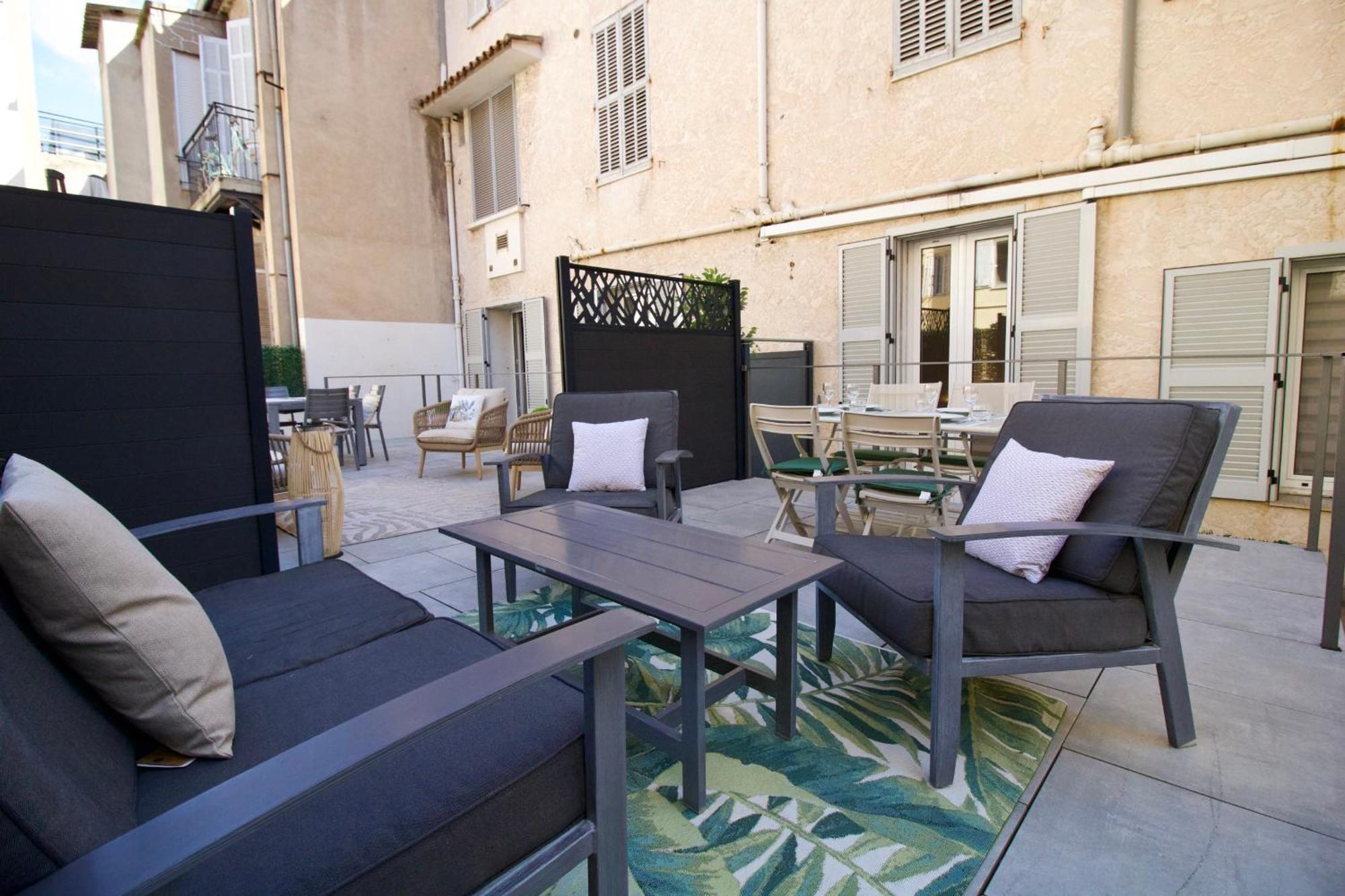 4 Bedrooms 4 Bathrooms Terrace Кан Екстериор снимка